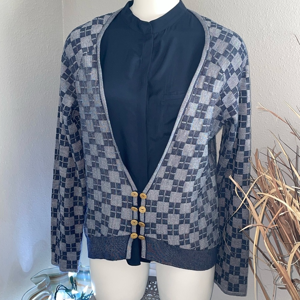 💙Great Used Condition HWR Anthropology Top